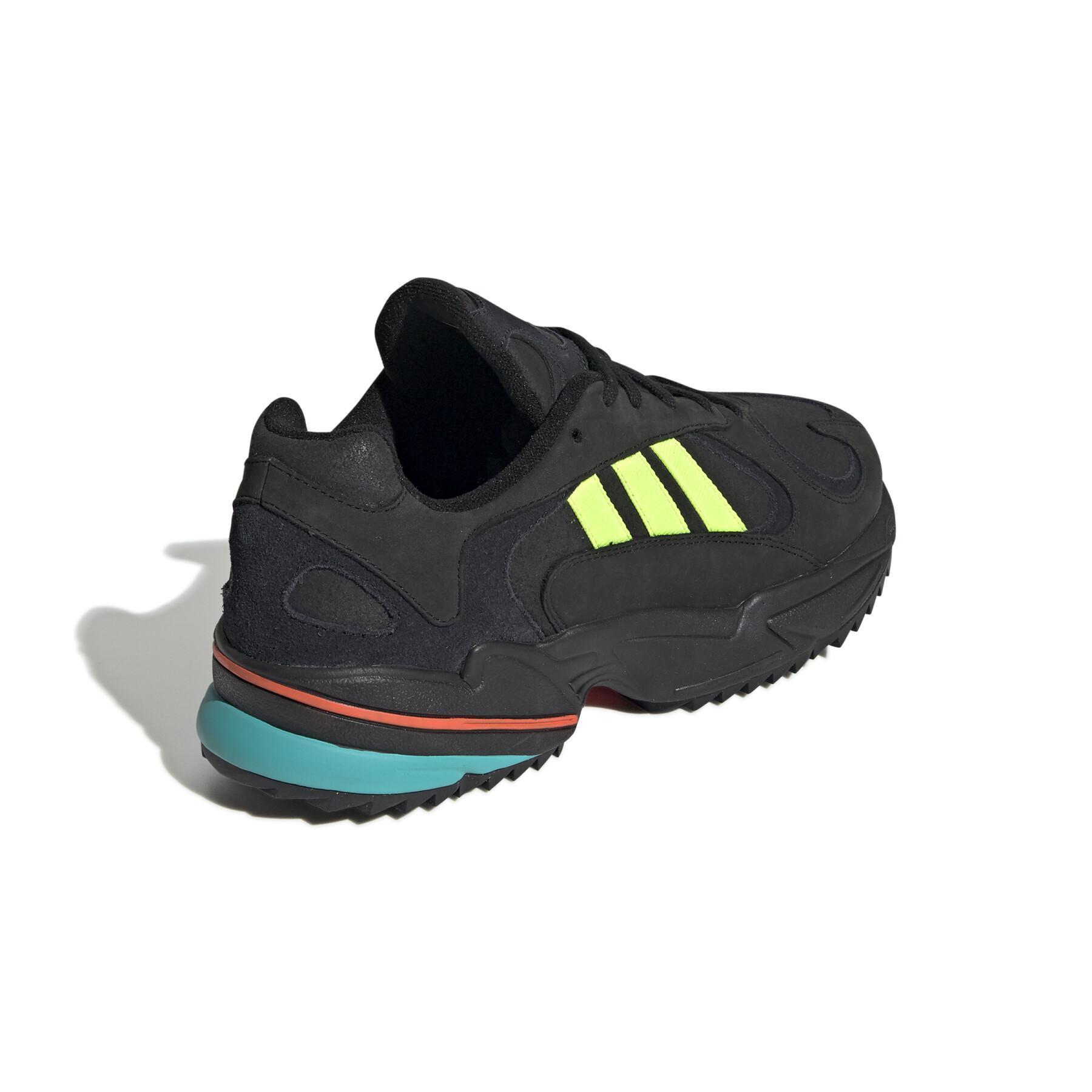 Tränare adidas Yung-1 Trail