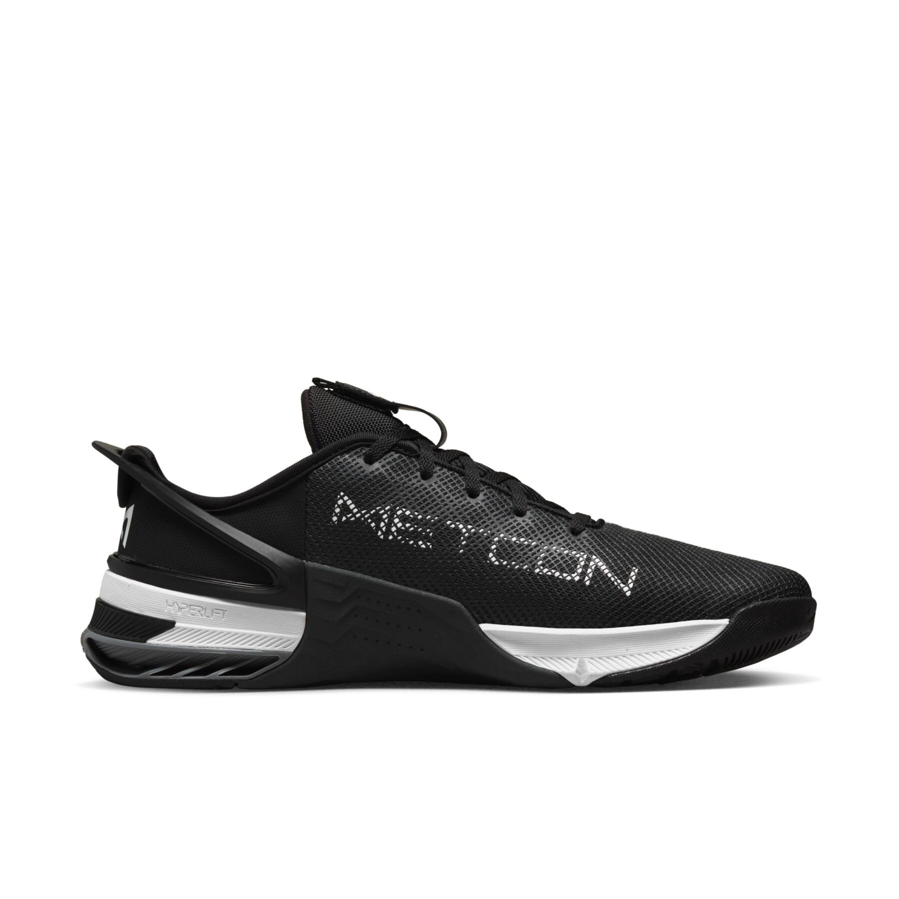 Skor för cross-training Nike Metcon 8 FlyEase